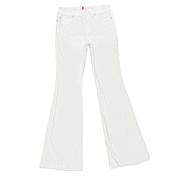 👖🍑 SPANX EveryWear Flare Jeans | White Pull-On Shaping Denim Sz L (34” Inseam) - Picture 1 of 5